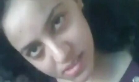 - 18yo adolescent sur cam première fois 1 se masturbe porno video prof