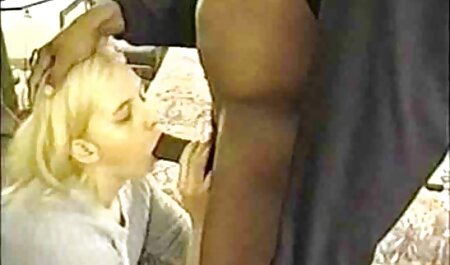 Grosse bite blanche pour deux il baise sa prof à domicile mignonnes ébène